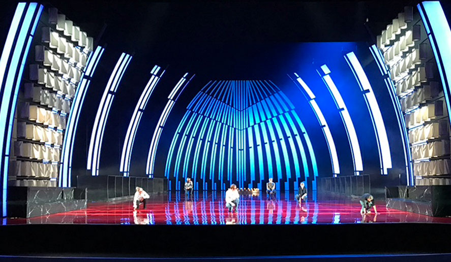 Romeo und Julia Dirk Hofacker Mei Hong Lin Landestheater Linz